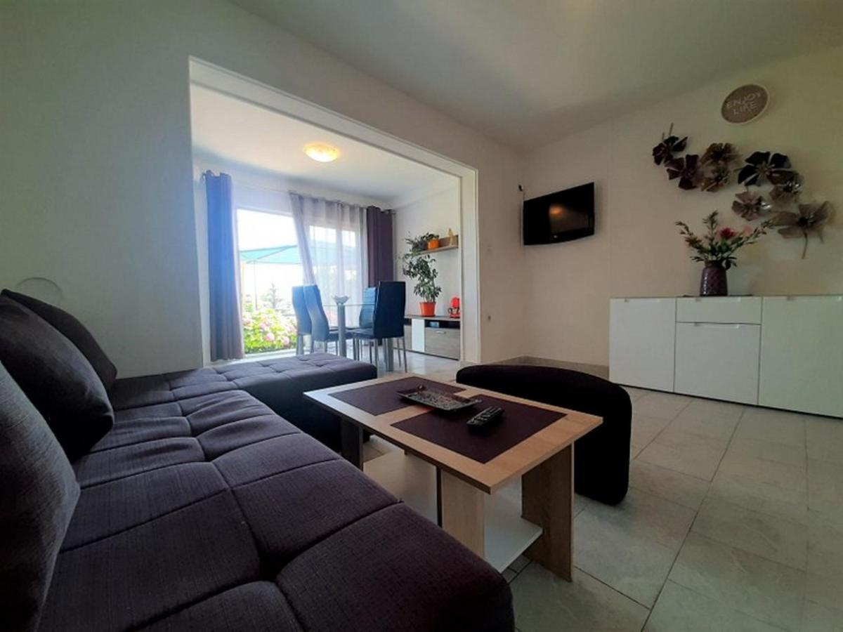 Apartments Nada Krk Island Bagian luar foto
