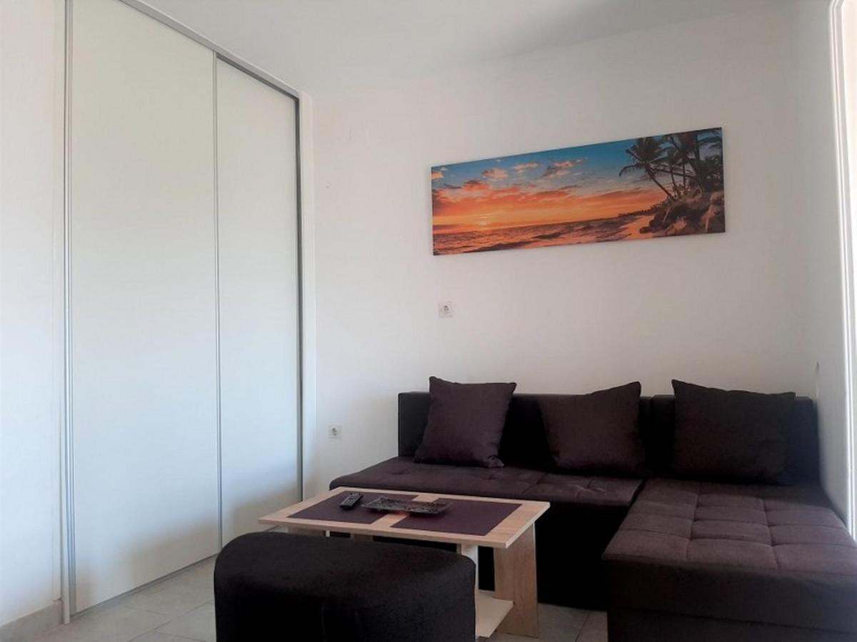 Apartments Nada Krk Island Bagian luar foto