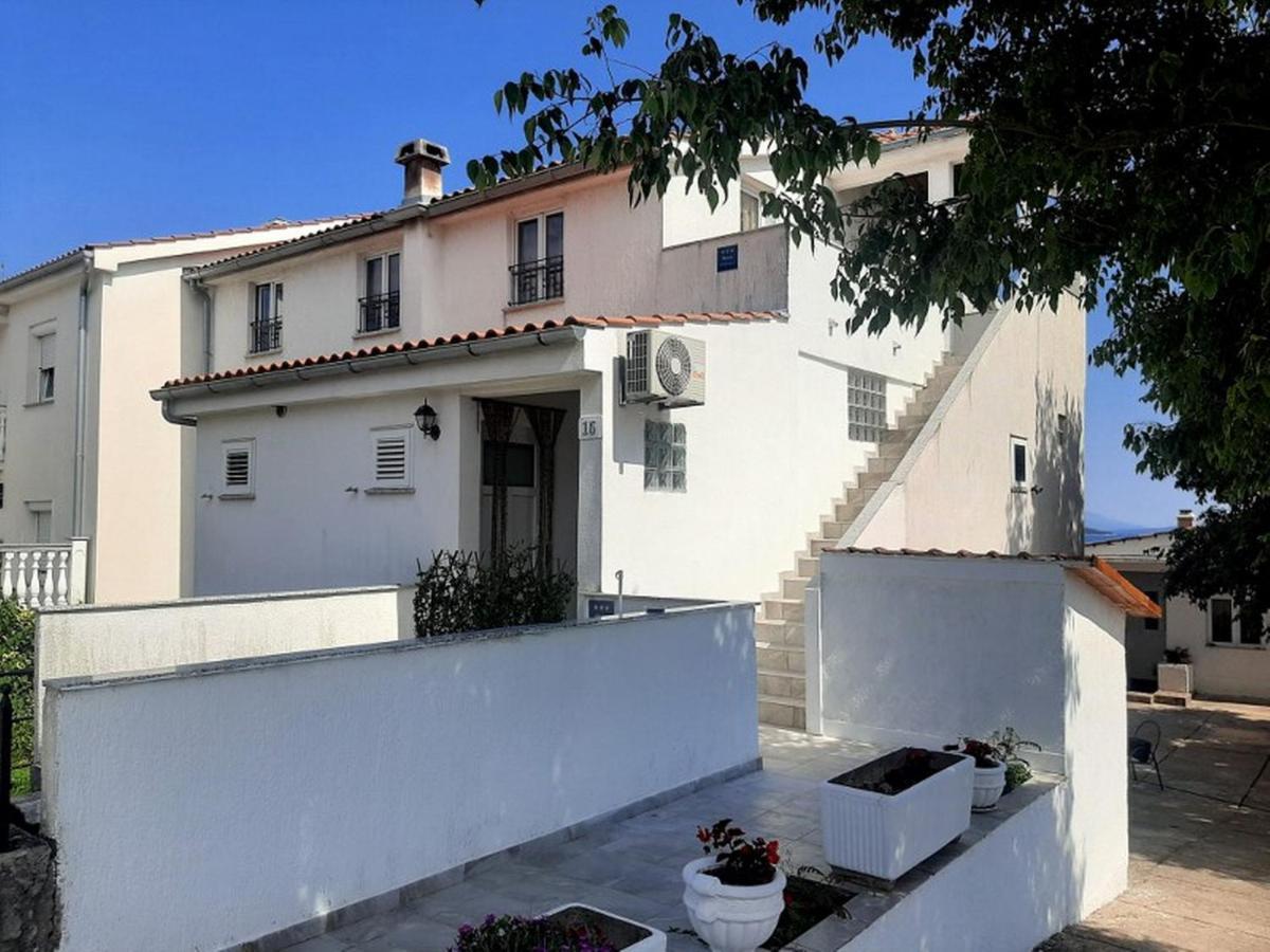 Apartments Nada Krk Island Bagian luar foto