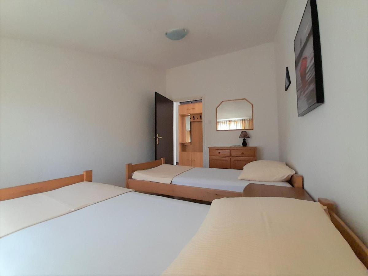 Apartments Nada Krk Island Bagian luar foto