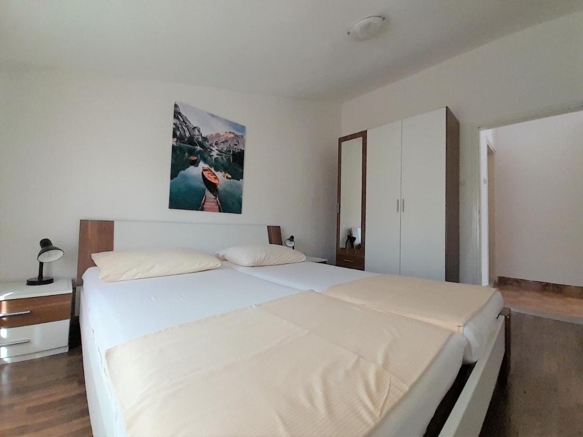 Apartments Nada Krk Island Bagian luar foto