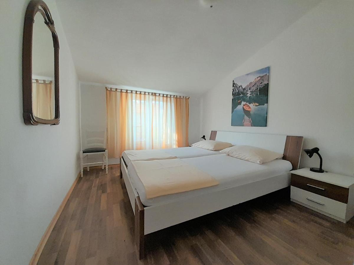 Apartments Nada Krk Island Bagian luar foto